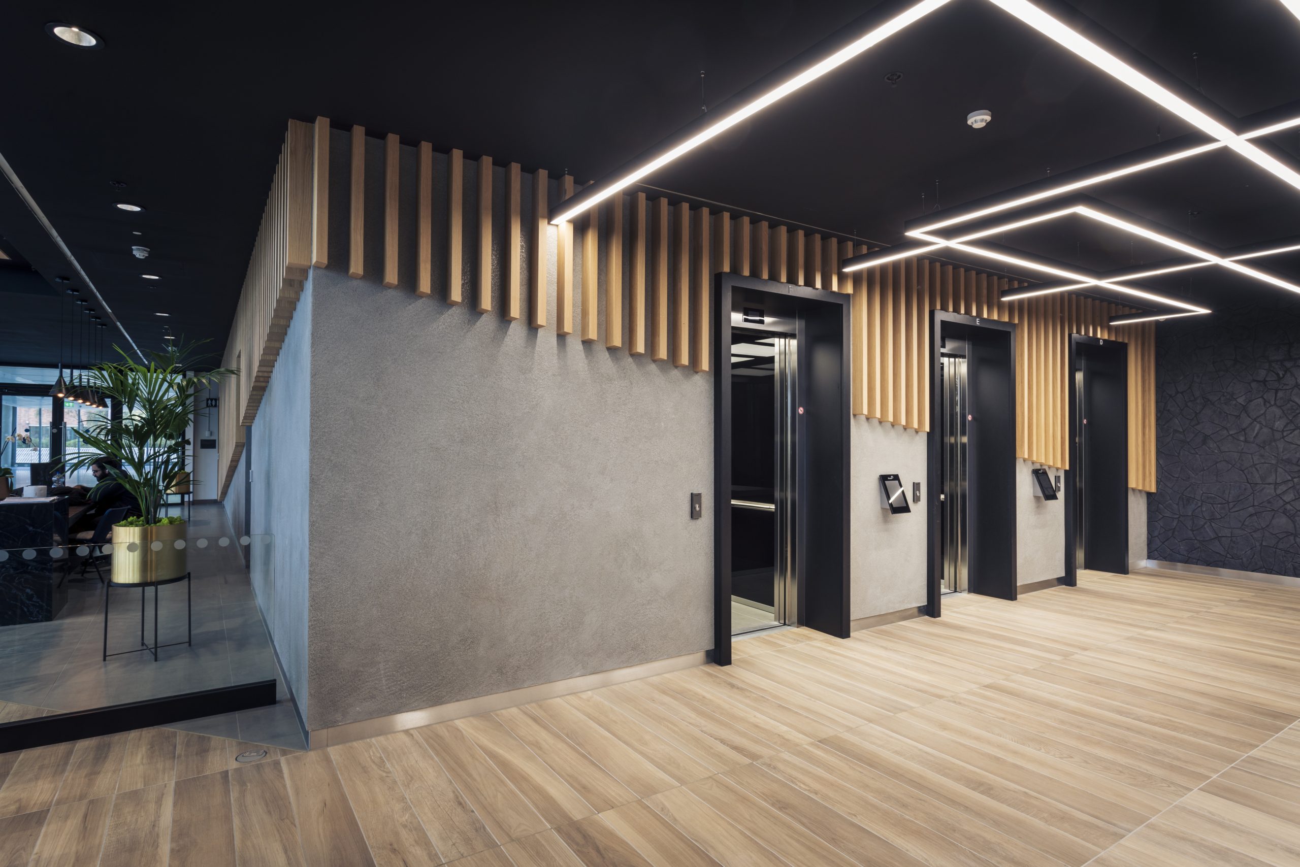 commercial-lift-1
